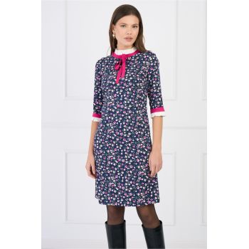 Rochie DY Fashion office din stofa bleumarin cu flori fucsia si mansete din poplin