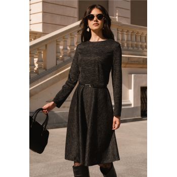 Rochie DY Fashion office din tricot neagra cu croi clos si curea in talie