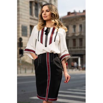 Bluza Effect alba tip ie brodata cu motive traditionale