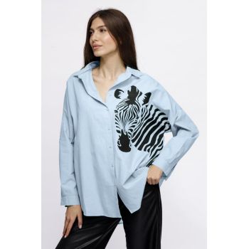 Camasa oversize bleu, cu zebra, din poplin de bumbac