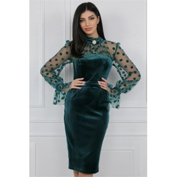 Rochie MBG eleganta din catifea verde cu buline pe maneci