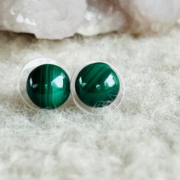 Cercei stud malachit sfere 8 mm