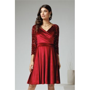 Rochie Ella Collection Sandy eleganta din catifea bordo cu paiete pe maneci