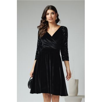 Rochie Ella Collection Sandy eleganta din catifea neagra cu paiete pe maneci