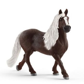 Figurina Schleich, Armasar din Padurea Neagra