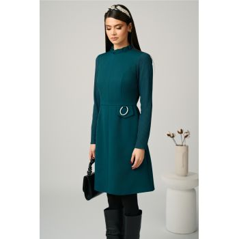 Rochie Moze office din stofa verde cu maneci din tricot si catarama in talie