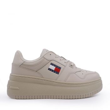 Sneakers femei Tommy Hilfiger taupe din piele naturală cu logo lateral 3417DP2506TA