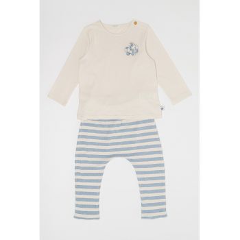 Set de bluza cu decolteu la baza gatului si pantaloni - 2 piese