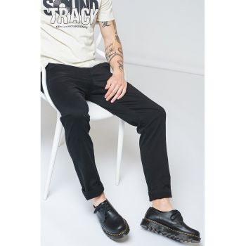 Pantaloni chino slim fit