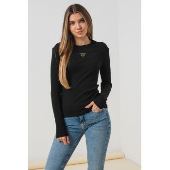 Bluza slim fit cu decolteu la baza gatului