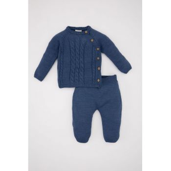 Set de pulover cu maneci raglan si pantaloni