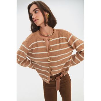 Cardigan cu model in dungi