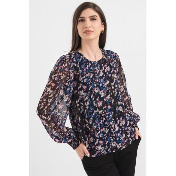 Bluza acu model floral si decolteu rotund Vifalia