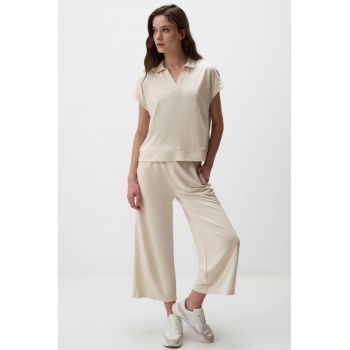 Pantaloni crop din amestec de modal