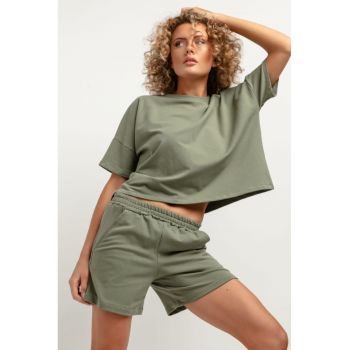 Tricou cu decolteu la baza gatului T386 verde