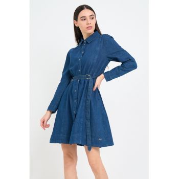 Rochie-camasa evazata din denim cu o curea