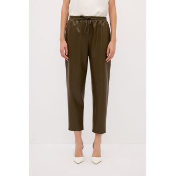 Pantaloni crop din piele ecologica cu croiala conica si talie ajustabila