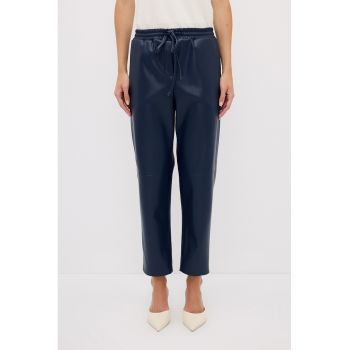 Pantaloni crop din piele ecologica cu croiala conica si talie ajustabila