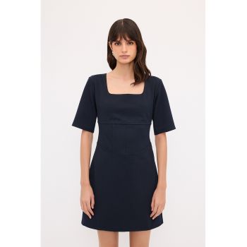 Rochie mini cu croiala in A si decolteu patrat