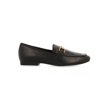 Pantofi loafer de piele cu aplicatie metalica