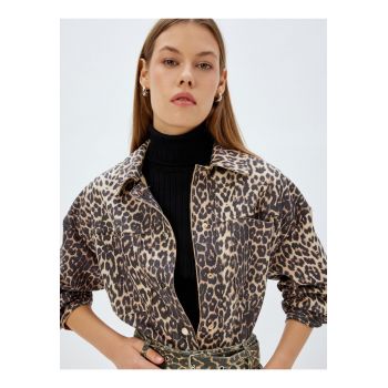 Jacheta crop cu animal print