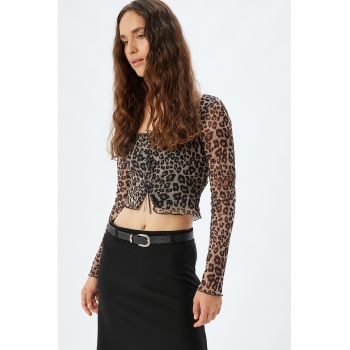 Bluza crop cu animal print