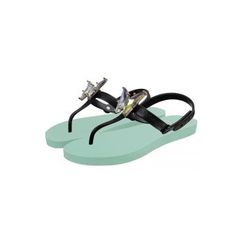 Papuci flip-flop cu strasuri in forma de fluture