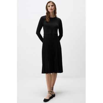 Rochie midi cu model plisat