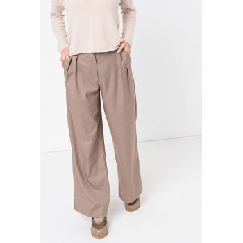 Pantaloni eleganti cu croiala ampla