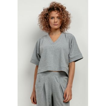 Bluza lejera cu decolteu in V - gri deschis