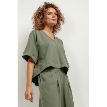 Bluza lejera cu decolteu in V - verde sparanghel