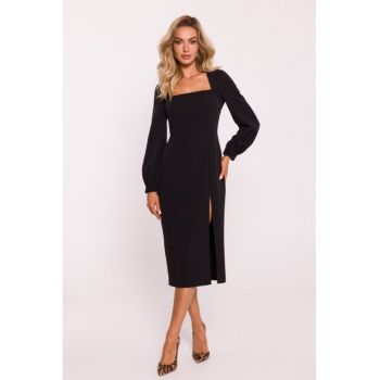 Rochie cu slit inalt pe picior -