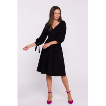 Rochie evazata cu maneci legate -