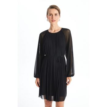 Rochie evazata cu maneci raglan