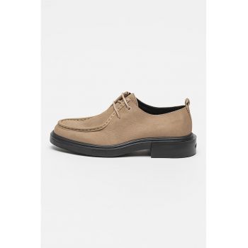 Pantofi chukka din piele nabuc Apron