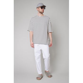 Tricou Barbati Essence Oversized White/Black Alb optic