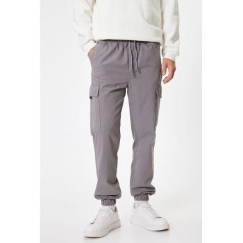 Pantaloni cargo cu snur