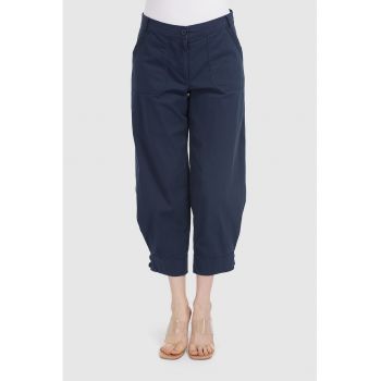 Pantaloni capri cu buzunare oblice