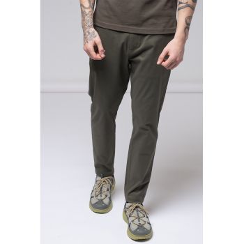 Pantaloni conici din satin