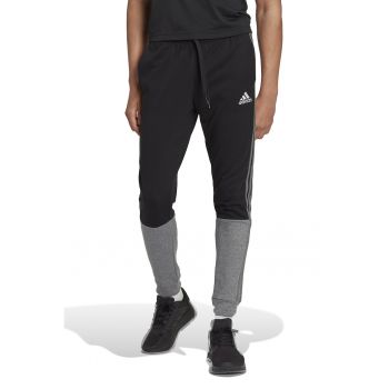 Pantaloni sport cu model colorblock Essentials Melange