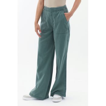 Pantaloni din amestec de lyocell cu buzunare laterale