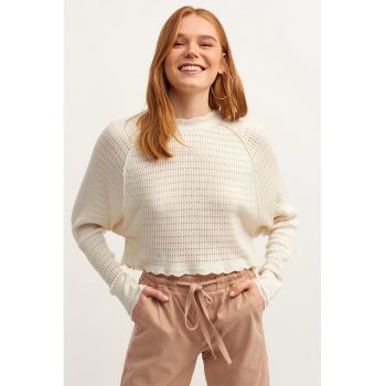 Pulover crop cu aspect perforat