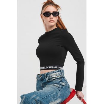 Bluza crop cu decolteu la baza gatului si logo