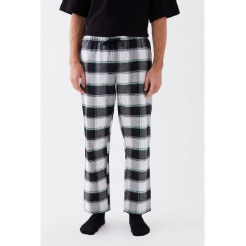 Pantaloni de pijama cu model in carouri si snur de ajustare in talie