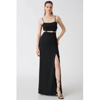 Rochie lunga cu decupaj si slit lateral