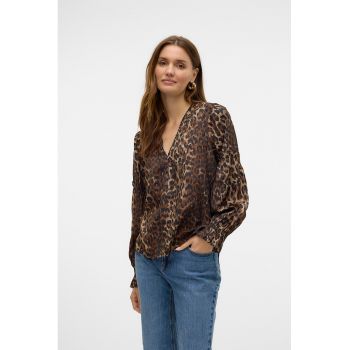 Bluza cu animal print si decolteu in V