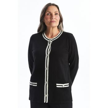 Cardigan tricotat cu nasturi