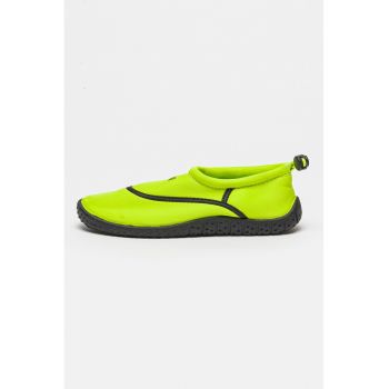 Pantofi slip-on de apa3