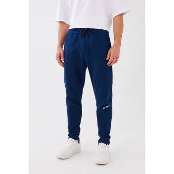 Pantaloni crop de trening cu snur in talie