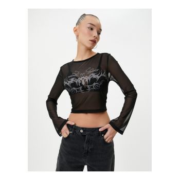 Bluza crop transparenta cu imprimeu grafic